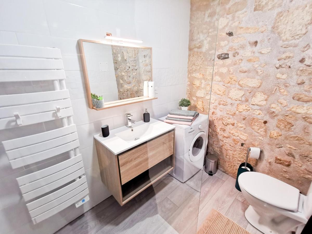 Appartement Ma Douce Charente - Superbe T3 Design Et Fonctionnel - Hyper Centre A Saintes Buitenkant foto